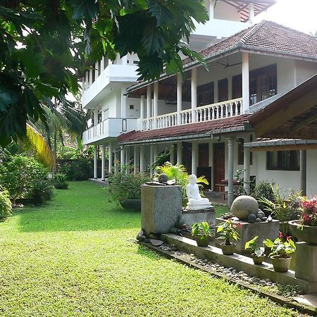 Gaestehaus Isabella Beruwala Bagian luar foto