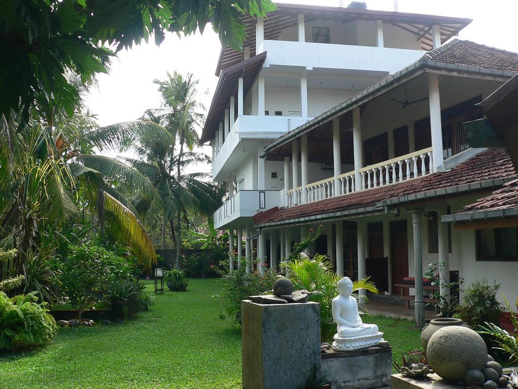 Gaestehaus Isabella Beruwala Bagian luar foto